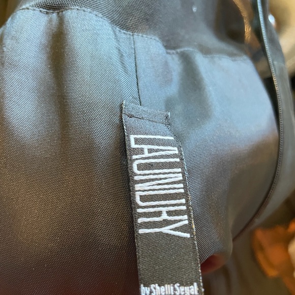 Laundry - open mesh back gown w/sequins - sz 8 - Picture 5 of 5